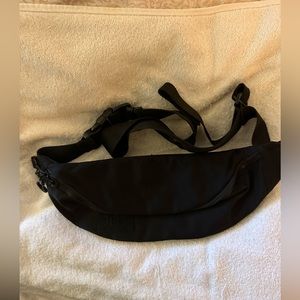 BÉIS belt bag. Black. Very good condition.